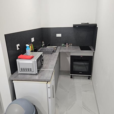 T2 Moderne, Calme Et Entierement Renove. Apartment Beziers Luaran gambar