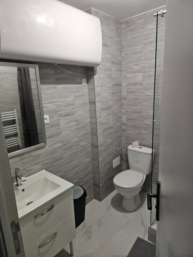 T2 Moderne, Calme Et Entierement Renove. Apartment Beziers Luaran gambar