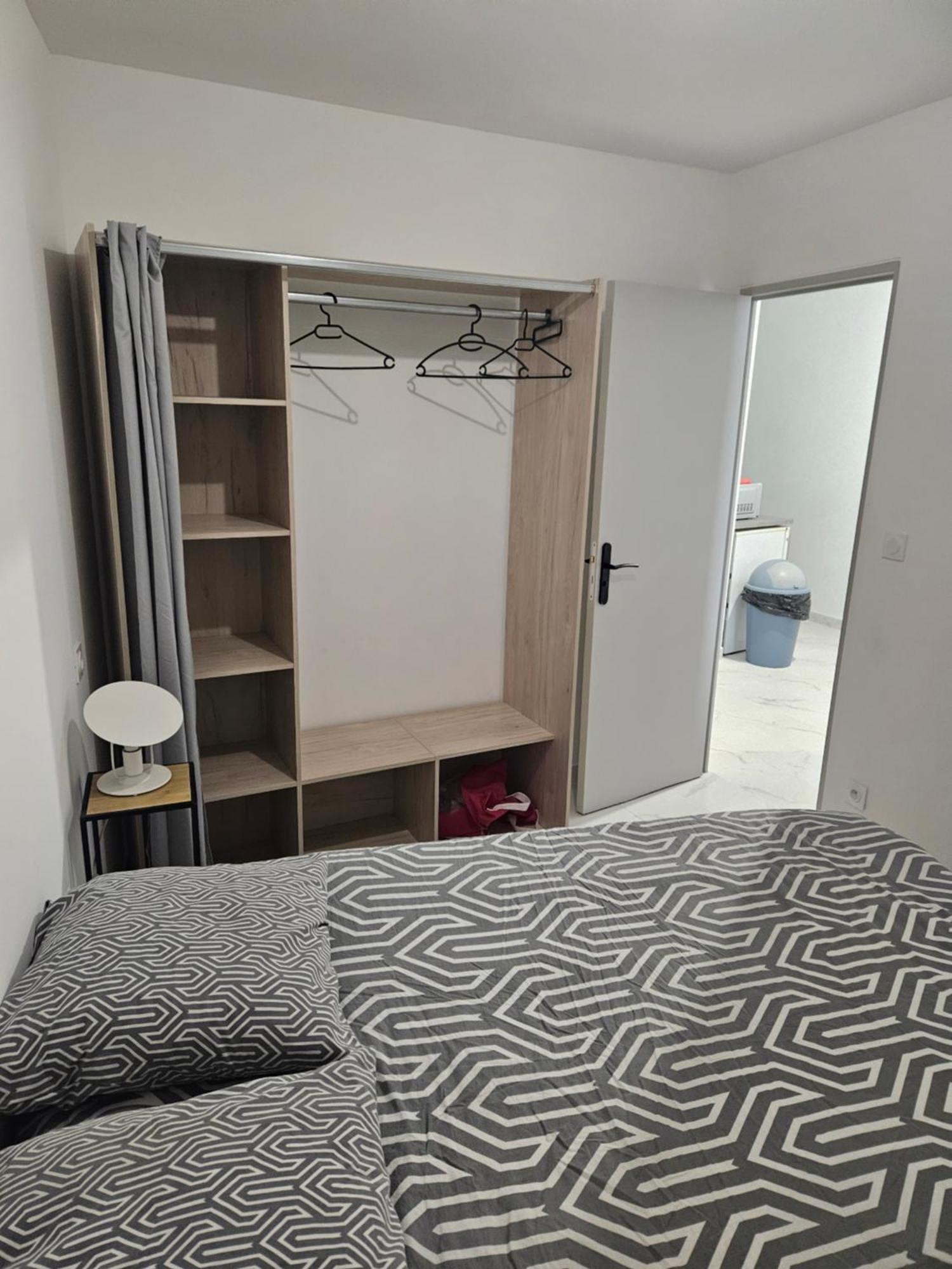T2 Moderne, Calme Et Entierement Renove. Apartment Beziers Luaran gambar